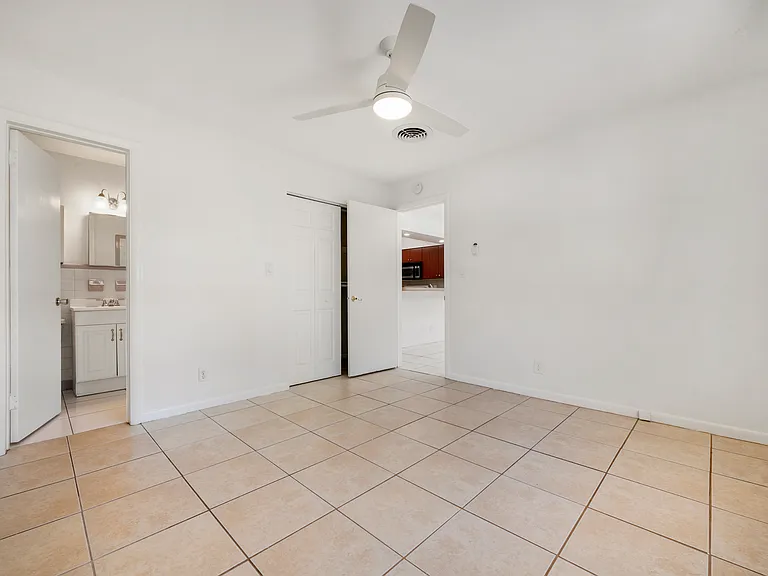 First bedroom w/ private bathroom