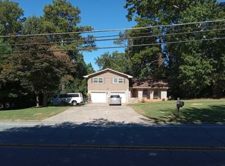 2724 Peeler Rd, Dunwoody, GA 30360