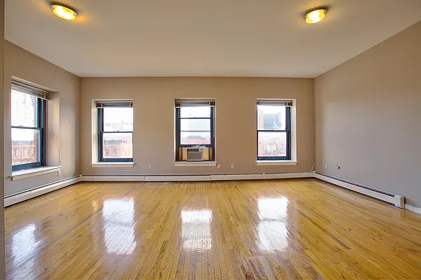 Rented by Landmark Manhattan Realty Corp | media 13