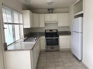 3908 Milford Pl, Las Vegas, NV 89102