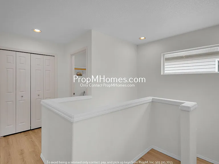6582 NW Connery Ter — Photo 10