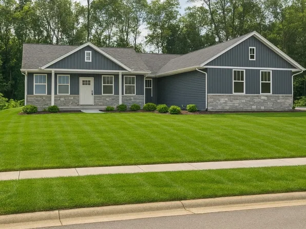 3833 Mackinaw Trl, Rockford, IL 61114