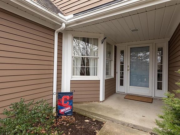 2nd image of 110 Pheasant Run Dr #110