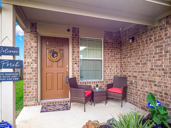 4th image of 6015 Stockholm Ct