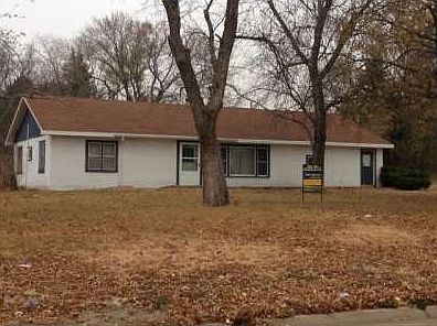1st image of 1126 E 2nd St