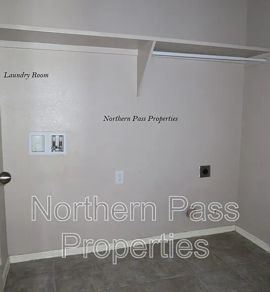 3233 Bell Point Dr — Photo 13