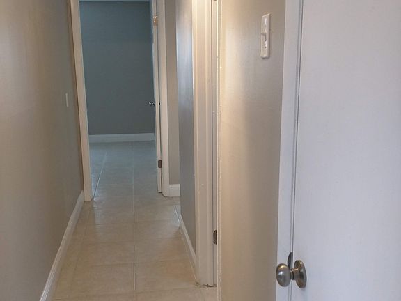 2nd image of 2408 Lawanna Dr