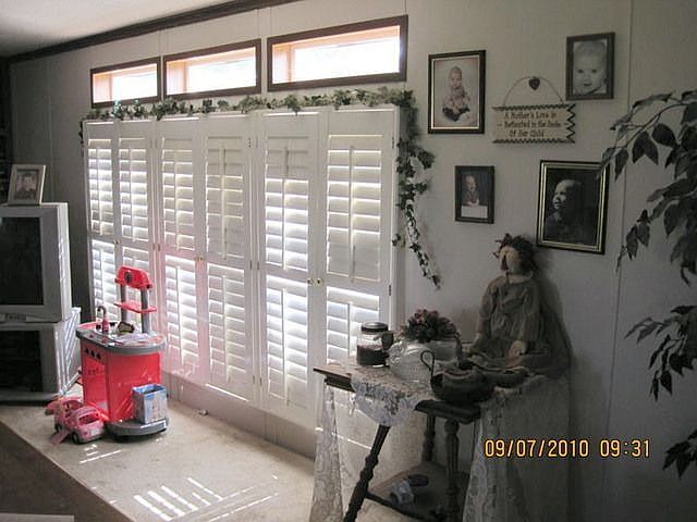 2nd image of 4090 Buffalo Rd