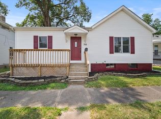 710 W Walnut St, Bloomington, IL 61701