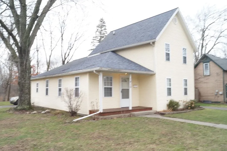 1410 Cooper St photo 1