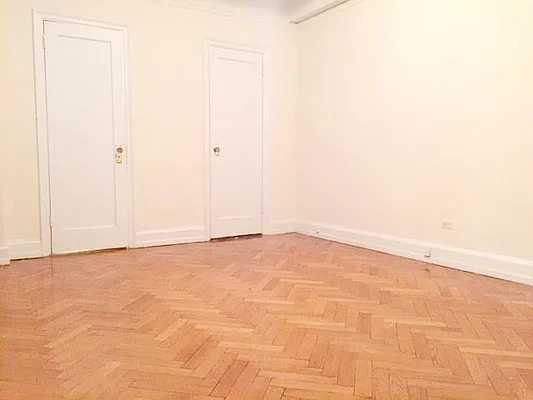 Rented by AJ Clarke | media 14