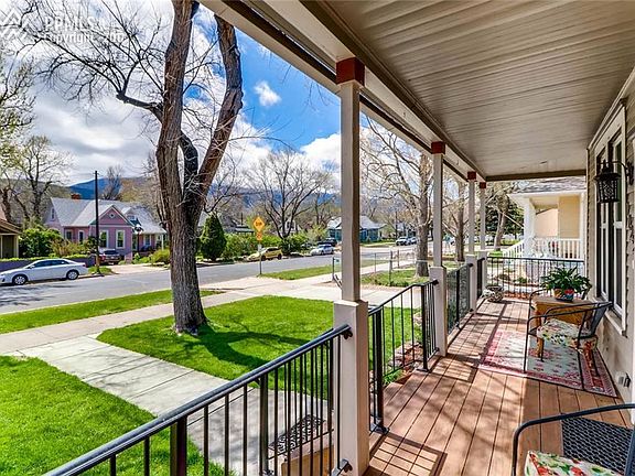 There they are!  Purple mountain majesty!