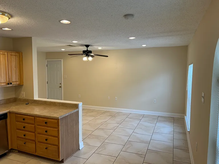 3877 E Loyola Dr — Photo 18