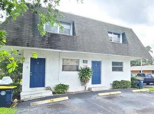 502 Phippen Waiters Rd #4, Dania, FL 33004