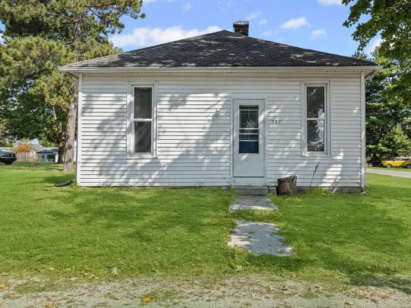 587 E Cumberland St, Camden, IN 46917