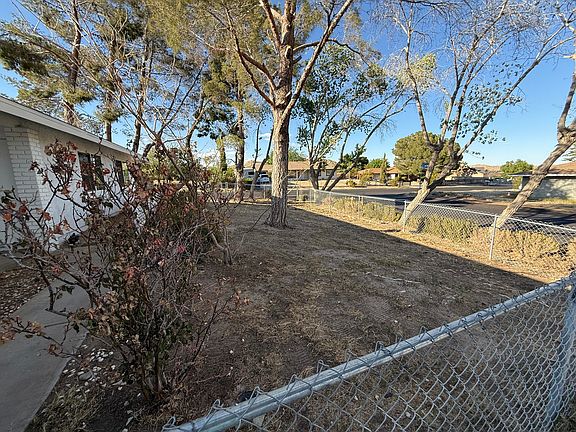2nd image of 39153 162nd St E