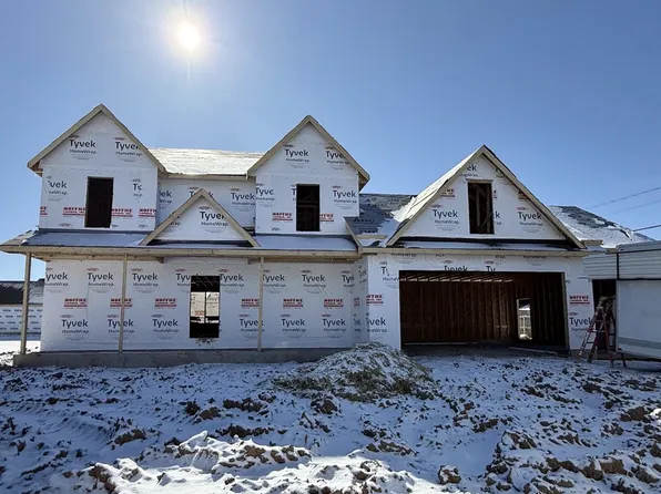 409 Jerelyn Ct, Combined Locks, WI 54113