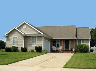 2813 Black Oak St, Webberville, MI 48892