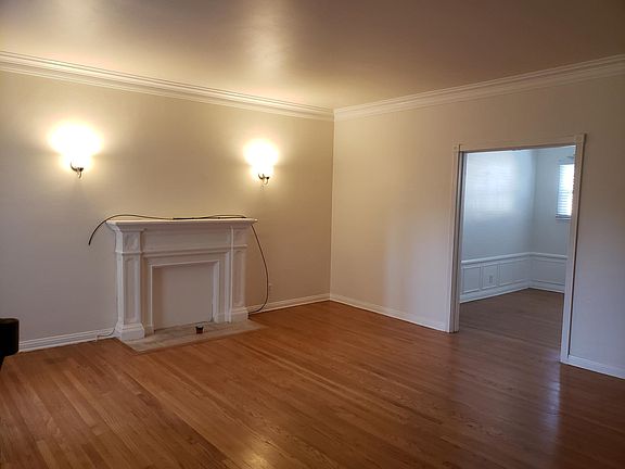 3rd image of 1856 N Edgemont St APT 1