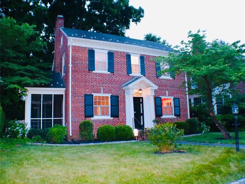1st image of 4205 Bromley Ln
