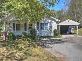 525 Meadow Brook Ave, Jonesborough, TN 37659