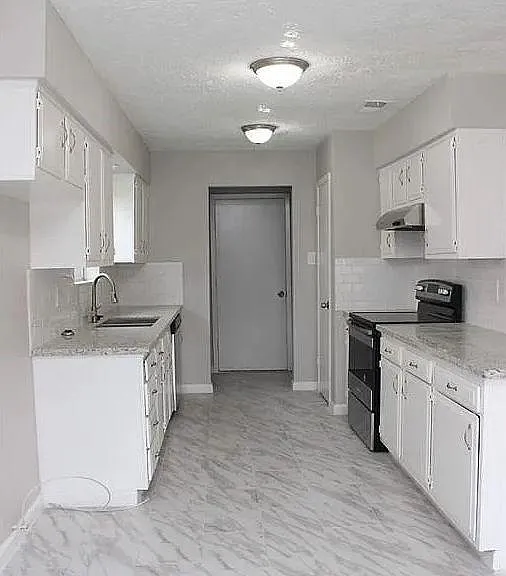 16818 Dutch Ridge Dr — Photo 7
