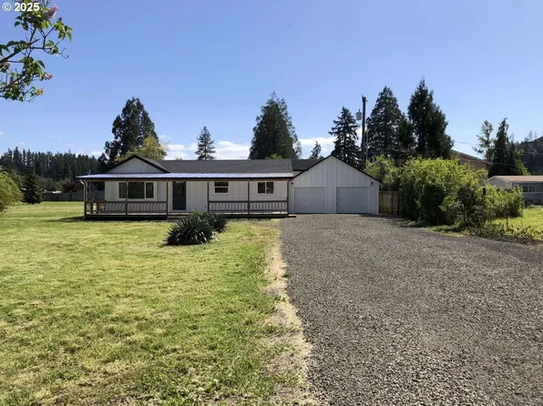 82767 Barbre Rd, Dexter, OR 97431