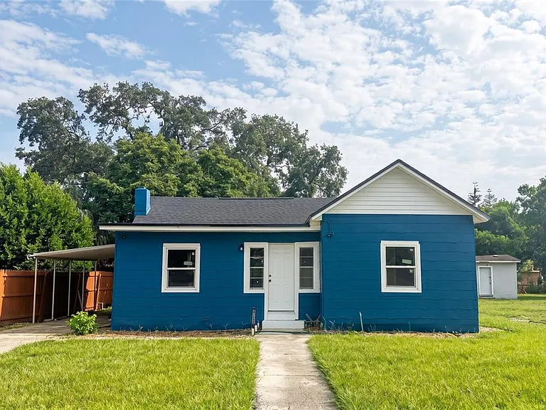 520 E Juanita St — Photo 1