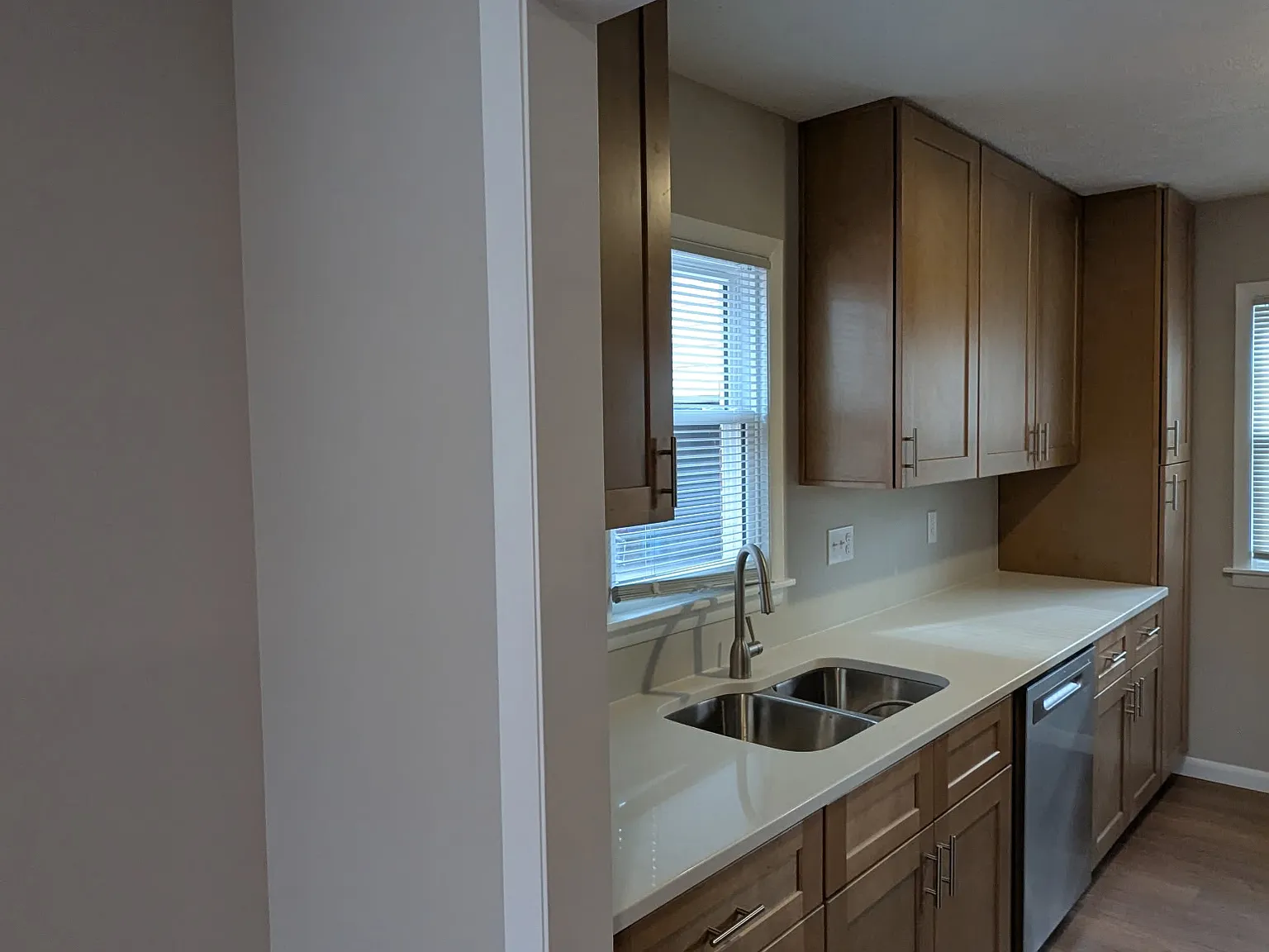2 bed, 1500 sqft, $1,775 — Photo 3