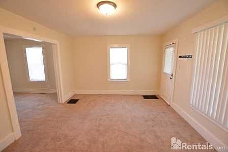2nd image of 854 Maplewood Ave