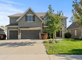 9122 W 178th Ter, Overland Park, KS 66013