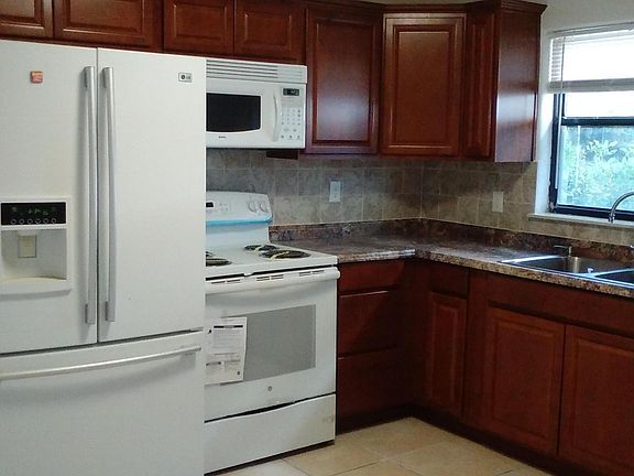 2nd image of 7105 Poinsetta Ave #Ngd8uww2r