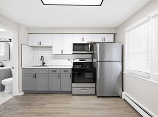 7620 S Coles Ave #7630-3, Chicago, IL 60649