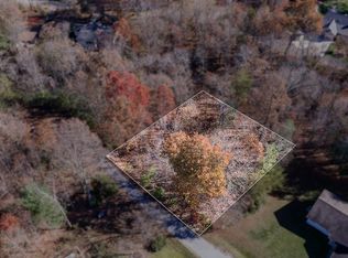 16 Rena Cir, Crossville, TN 38572