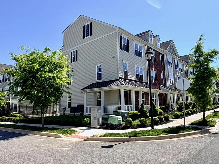 3744 Green St — Photo 44