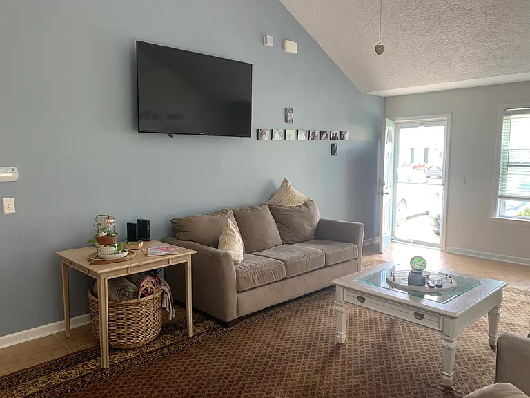 209 Joshua Cir #209 — Photo 10
