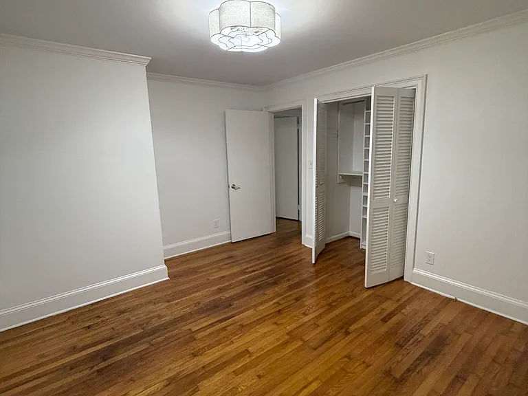 2524 Asbury Ct — Photo 13