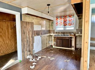 63 E Main St, Richwood, WV 26261