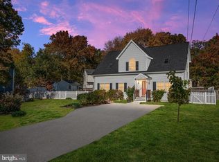 1210 Spruce Ave, Shady Side, MD 20764