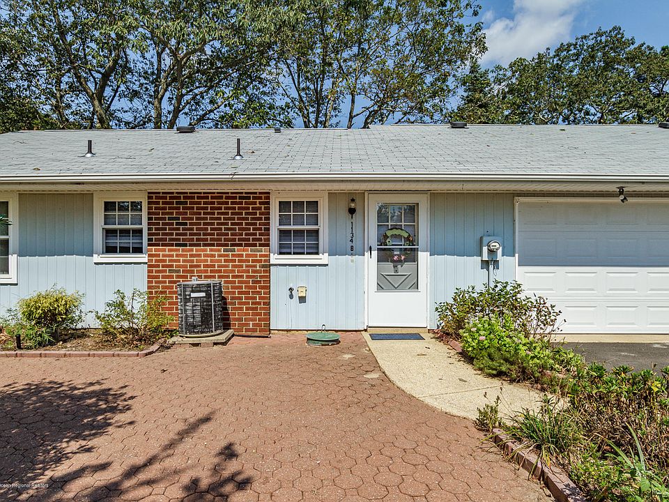 1st image of 1134B Argyll Cir #1002