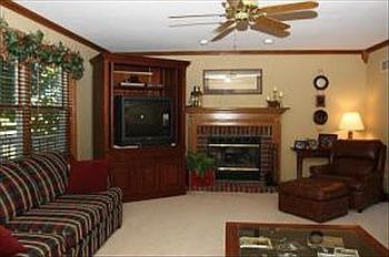 3rd image of W148N10175 Windsong Cir E