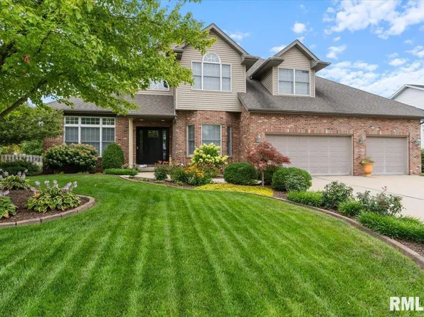 2705 Dickens Dr, Springfield, IL 62711