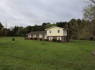 2027 Alexander Dr, Haw River, NC 27258