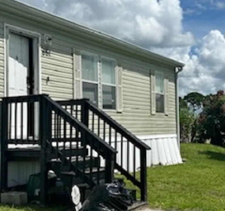 651 Hunting Club Ave
