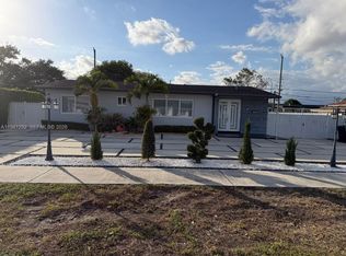 3030 SW 96th Ave, Miami, FL 33165