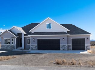 130 Blue Ridge Rd, Battle Mountain, NV 89820