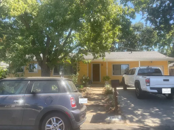 1320 Apple Dr, Concord, CA 94518