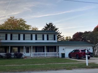 301 McHugh Rd, Yorkville, IL 60560