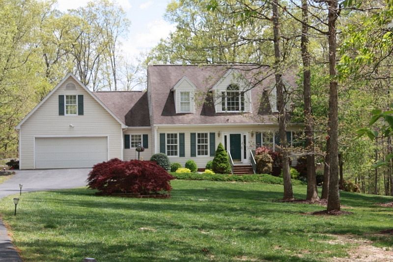 1st image of 114 Yukon Dr