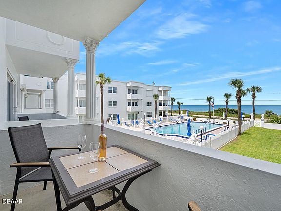 4th image of 1926 Ocean Shore Blvd #2080